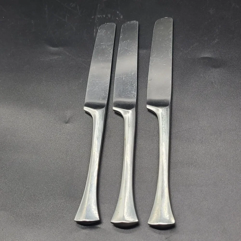 3 Dinner Knives Dansk Designs France IHQ THISTLE Stainless Flatware Knifes 8.5